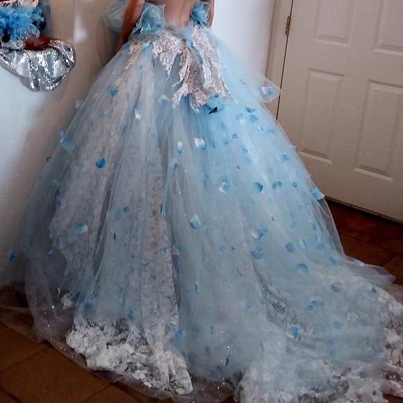 "SERENITY" Blue & White Boho Babydoll Ballgown Set - Picture 4 of 12